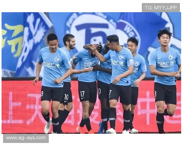 斯坦丘加盟辽宁铁人首秀助攻，定位球制导帮助队友头槌破门