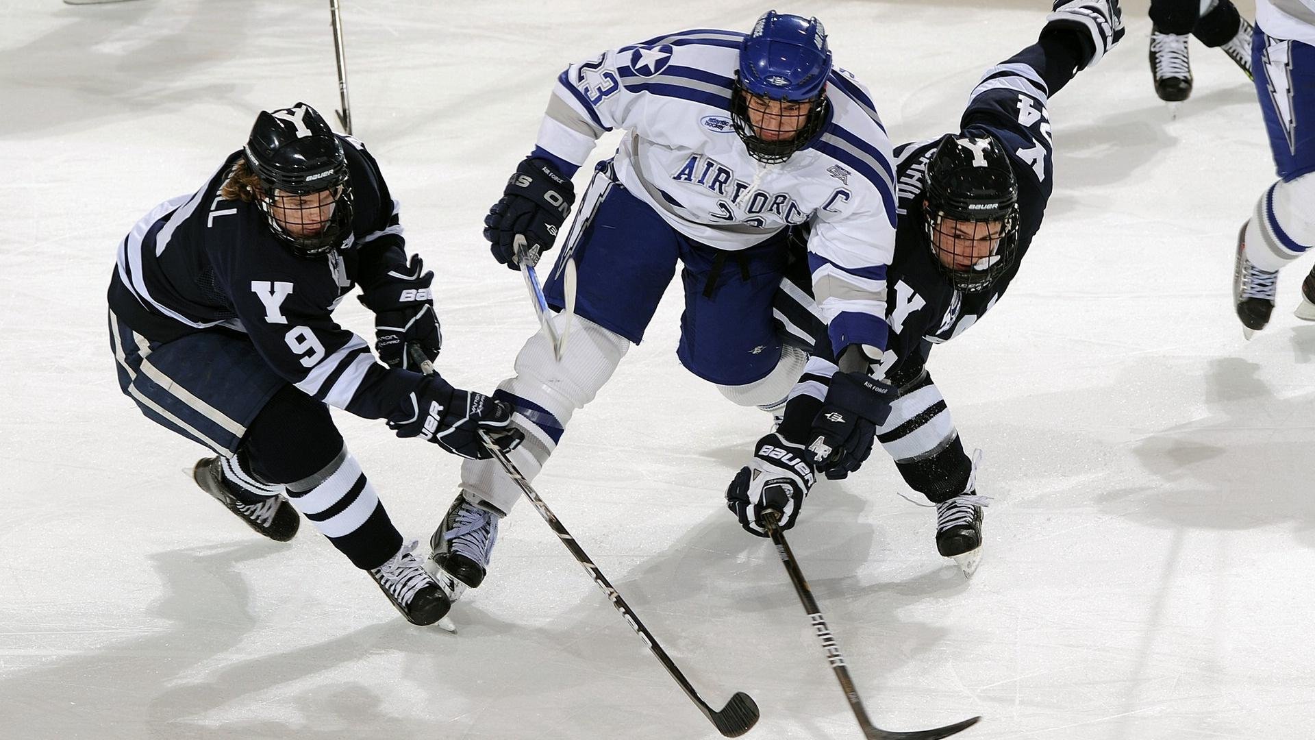 中国足球裁判力推公平竞赛新措施，足球裁判公平公正